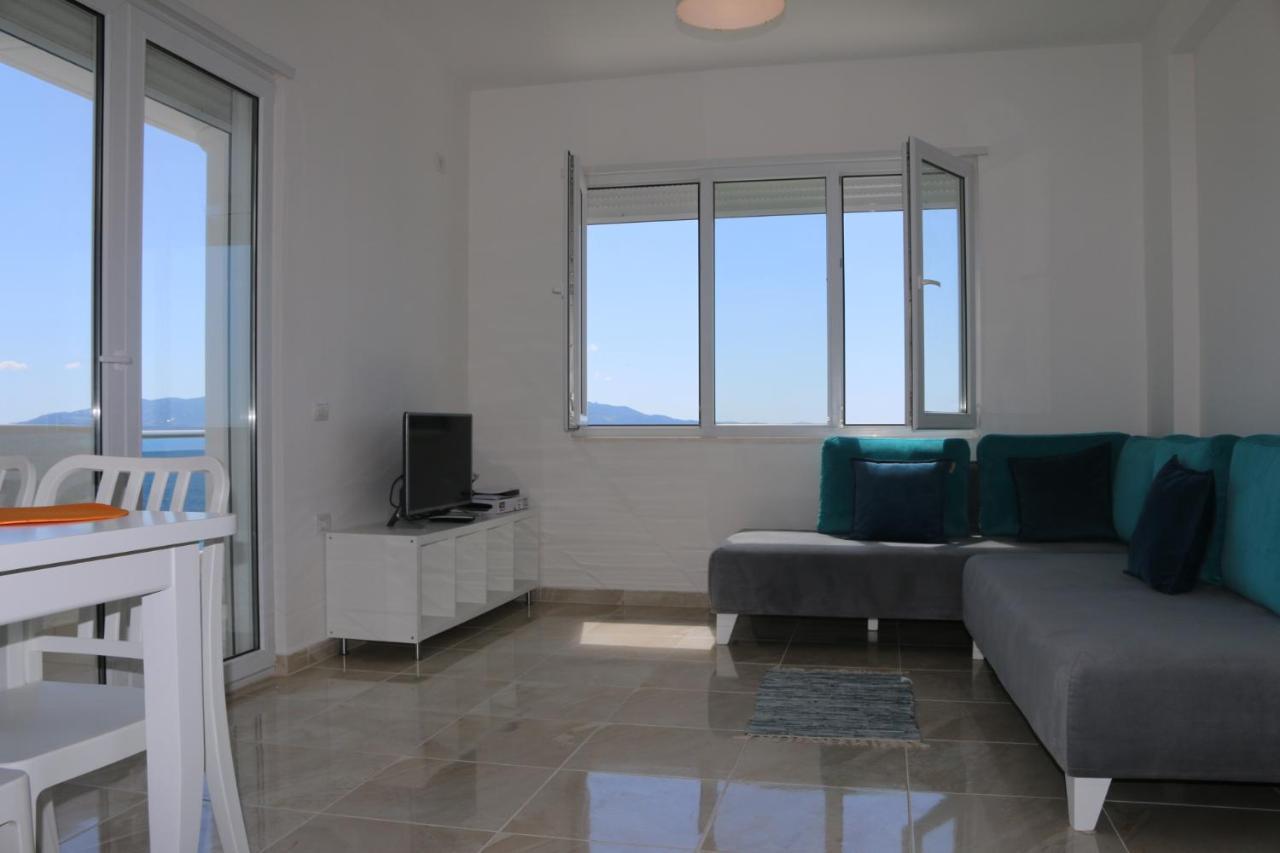 White Sea View Residence ساراندا المظهر الخارجي الصورة