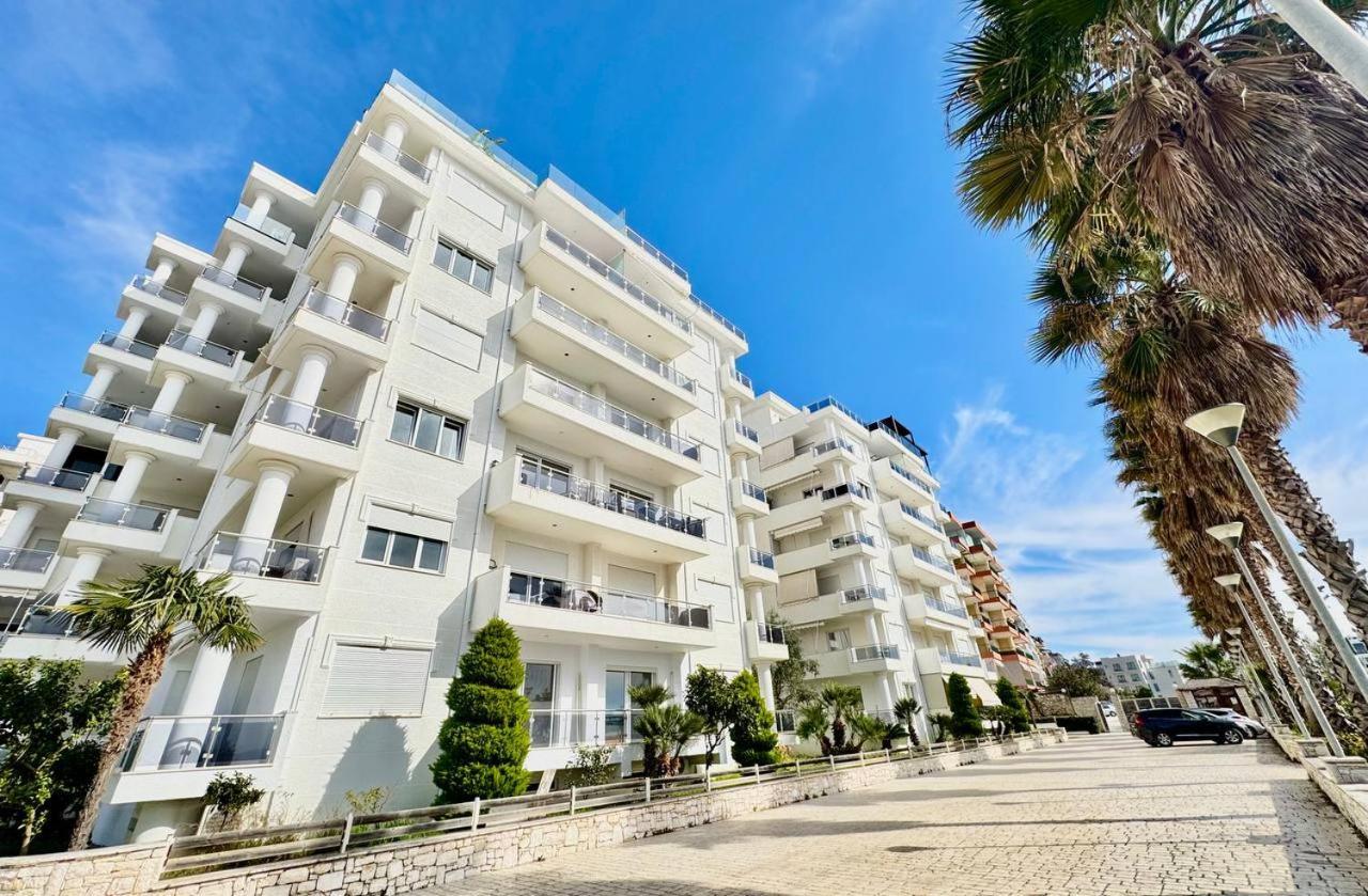 White Sea View Residence ساراندا المظهر الخارجي الصورة