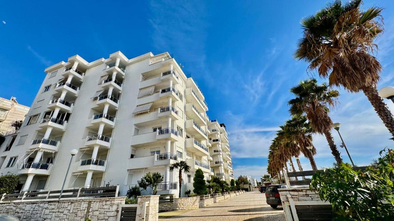 White Sea View Residence ساراندا المظهر الخارجي الصورة