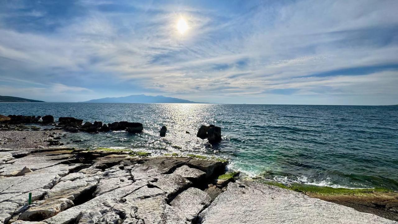 White Sea View Residence ساراندا المظهر الخارجي الصورة