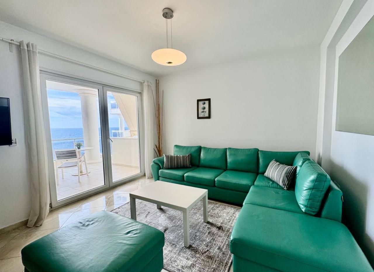 White Sea View Residence ساراندا المظهر الخارجي الصورة